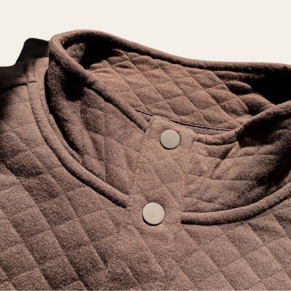 Eddie Bauer Men’s Brown XLarge ¼ Neck Snap Buttons Quilted Design Pullover - Picture 2 of 13
